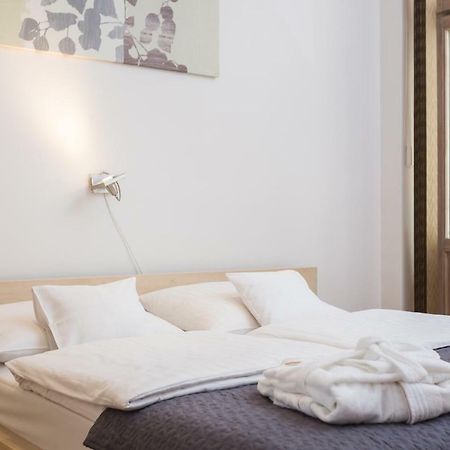 Apartament Avanti Краков Экстерьер фото