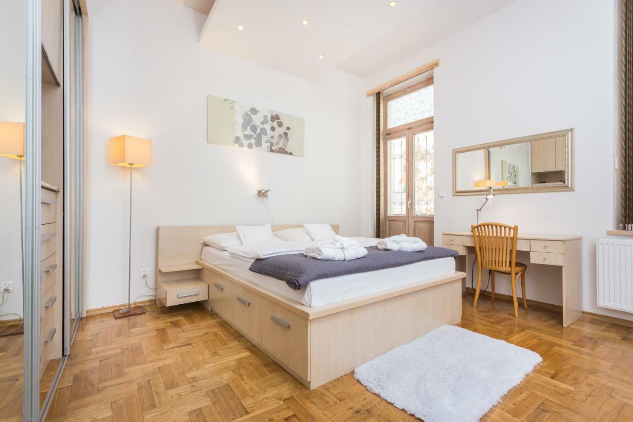 Apartament Avanti Краков Экстерьер фото